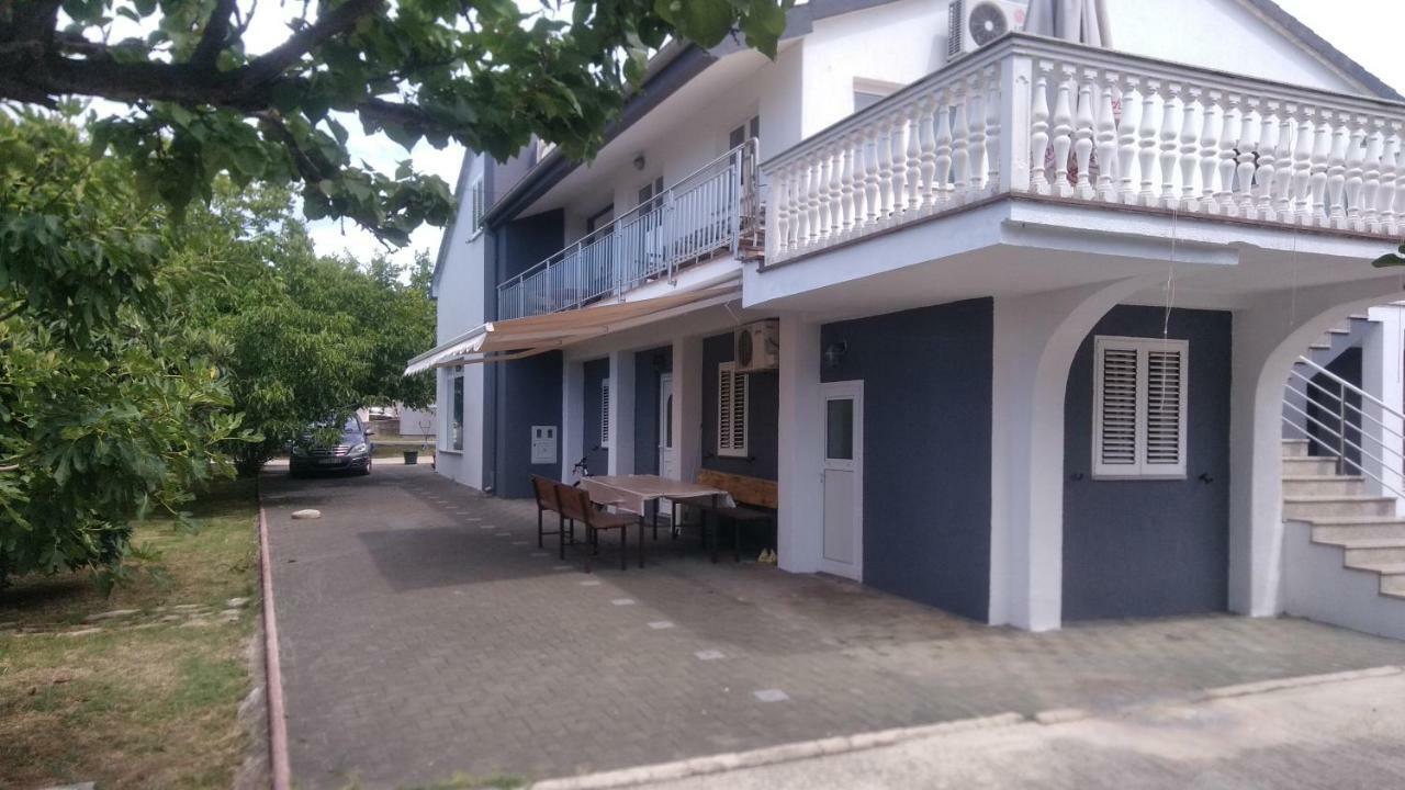 Apartment Drazovic *